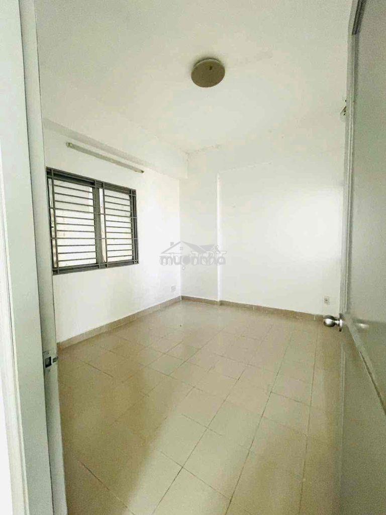 Cần bán căn hộ 65m2 cc phú thọ quận 11 - 3