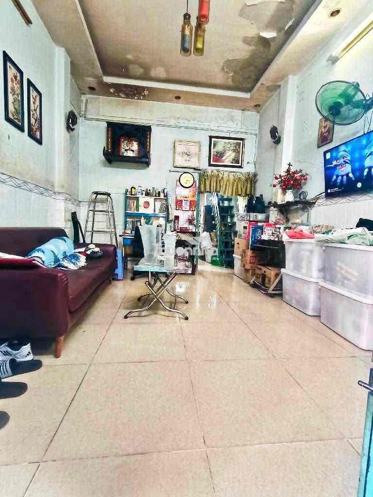 Bán nhà 34m2, ngang 3.6m chỉ 3.8t , gần mt xe hơi đ.đoàn văn bơ,. tđ. - 2