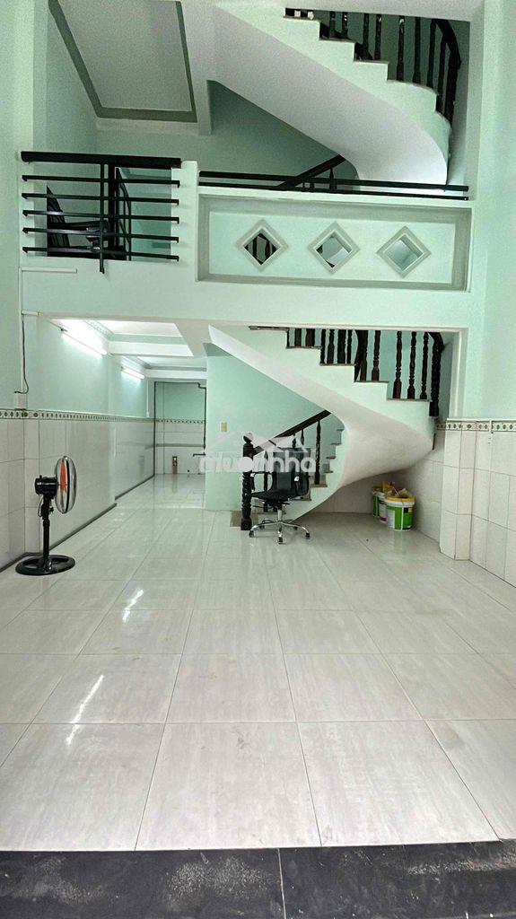 Nhà 1 sẹc xe tải 3pn 3wc - 2