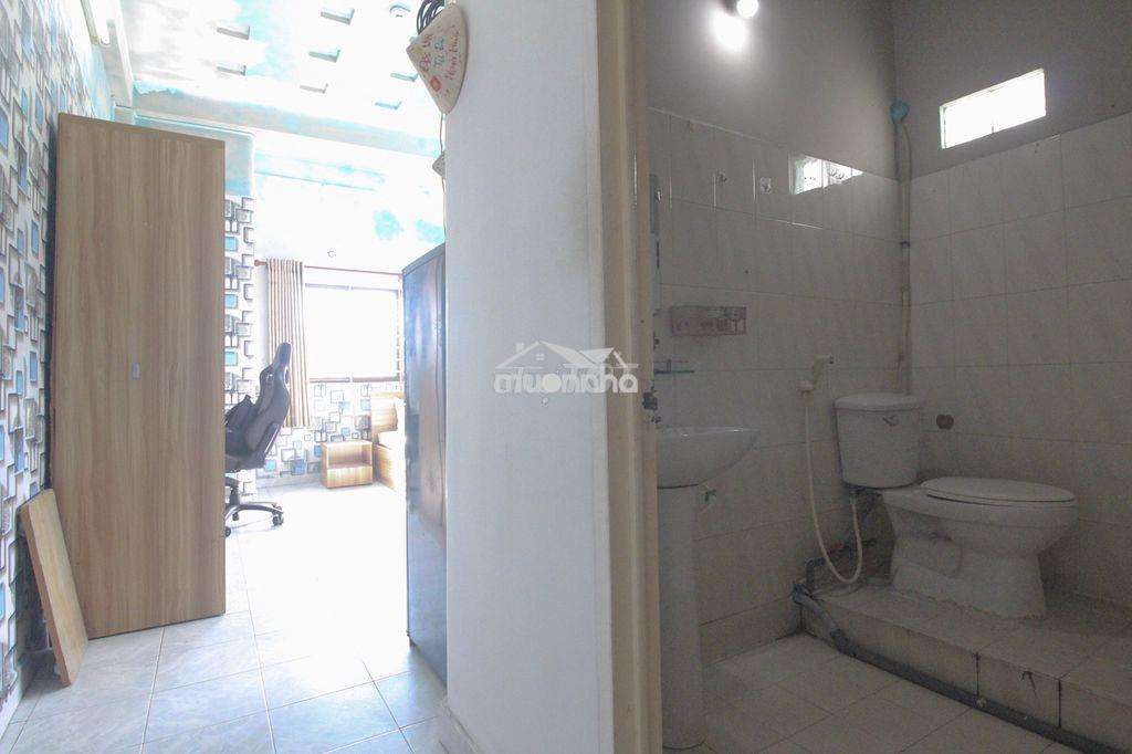 4tr - 30m2 - 2 cửa sổ trời đường âu cơ quận tân bình giáp quận 10 - 2