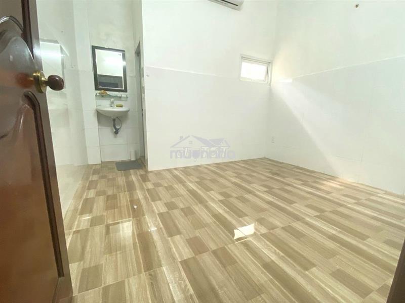 Chính chủ cho thuê phòng sạch đẹp q11, giáp q10