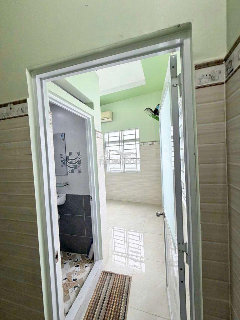 🍀Nhà sát quận 6 tân hòa đông...6,5 triệu - 2