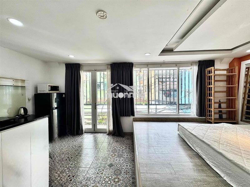 🏠Căn hộ studio ban công - full nội thất - gần chợ bà chiểu