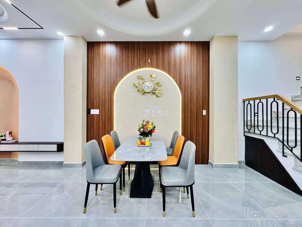 –Ngay huỳnh tấn phát _ gần huỳnh thị đồng
4 tầng _64m2. hon 6 đ (tl) - 3