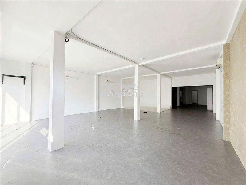 Dtsd hơn 130m2 - có thang máy - trống suốt – 535 điện biên phủ, q10