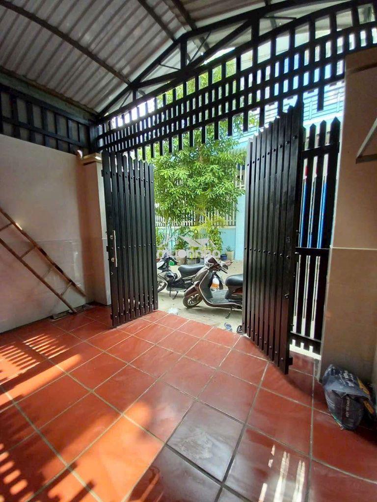 Cho thuê nhà đường tây hòa gần gas metro