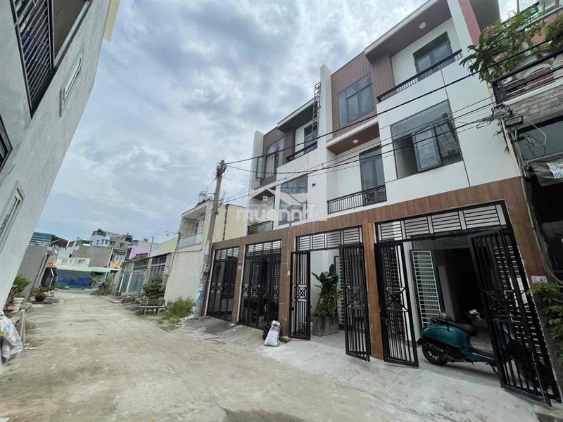 Vip tx43 - cặp nhà sổ hồng-dài sọc- 6 phòng -49m2 đất- đường thông 6m-