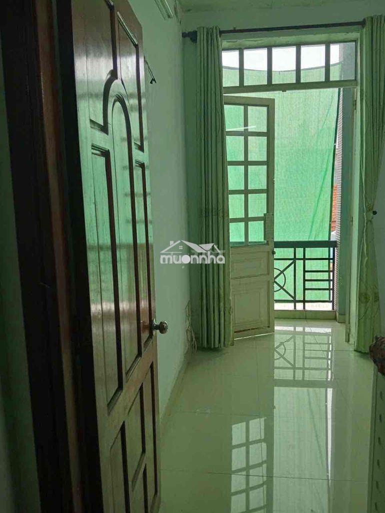 Cho nam sinh viên hoặc cn thuê  lầu giá rẻ 2,8 tr ,  lê v thọ gò vấp - 4