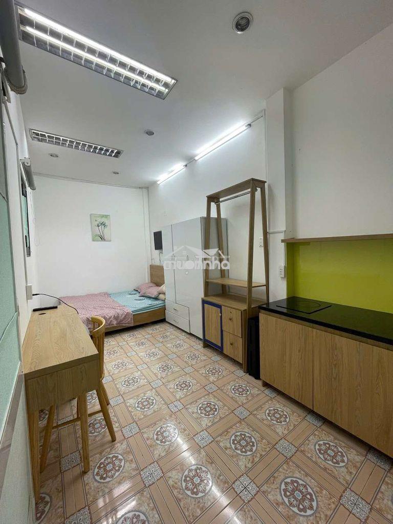 Cho thuê phòng, đủ nội thất  nguyễn đình chiểu q3 , 4.5tr 