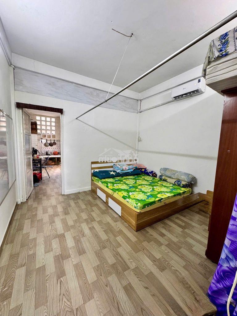 Hiếm có khó tìm! chỉ 1.9 tỷ có ngay căn 2pn lạc long quân q11 - 2
