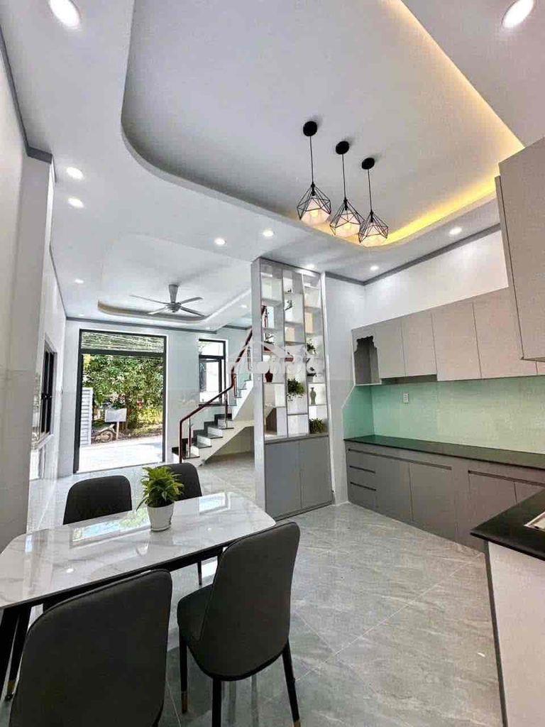 Nhà 1 trệt lầu nhánh nguyễn chí thanh 3pngu xây mới - 4