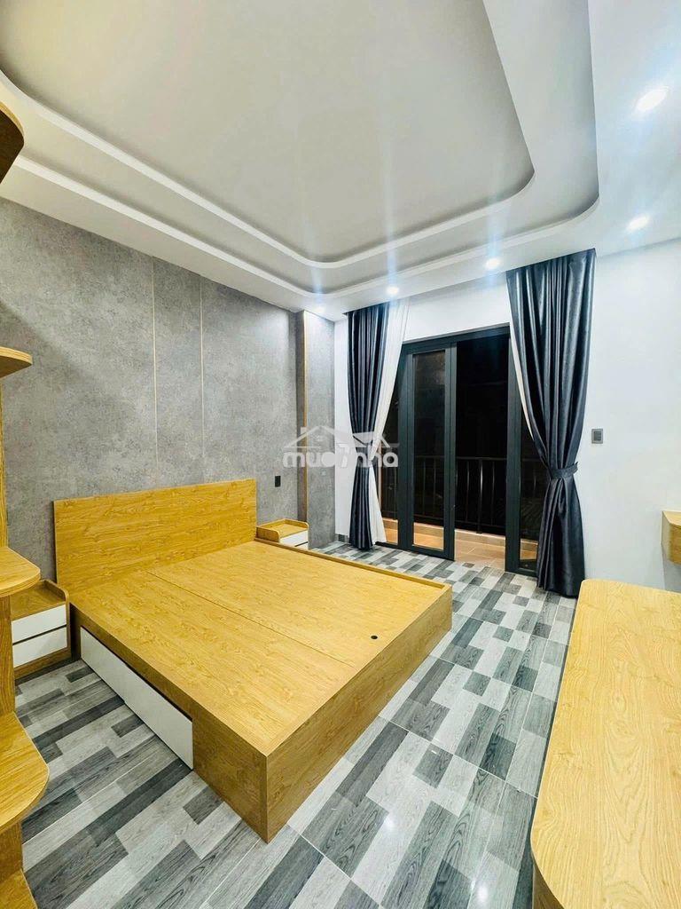 Hạ 500tr, còn 5 tỷ nhà 4 phòng ngủ, 4 wc, có sân đậu ô tô trong nhà - 4
