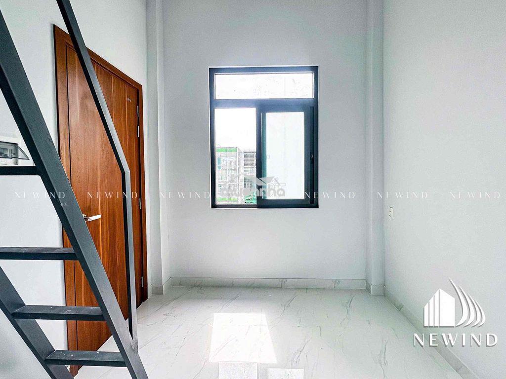 Phòng gác lửng cao sạch đẹp ngay chợ kế bên kcx, ufm tiện về q4, q1 - 2