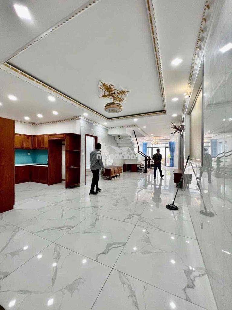 Cho thuê nguyên căn biệt thự dt 7x20 1trệt 1lầu 3pn 4wc sân đậu ôtô - 4