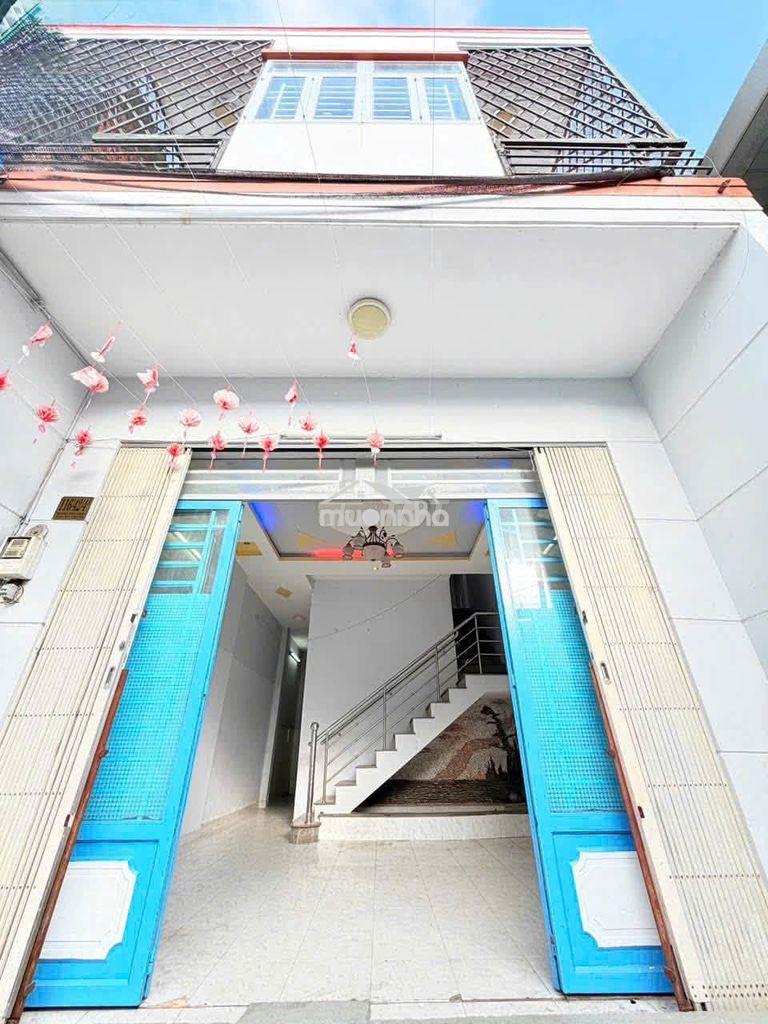 Bán nhà 1 lầu  - dt: 5x15m. sát quận 7 giá : 4 tỷ 950 tr - 2