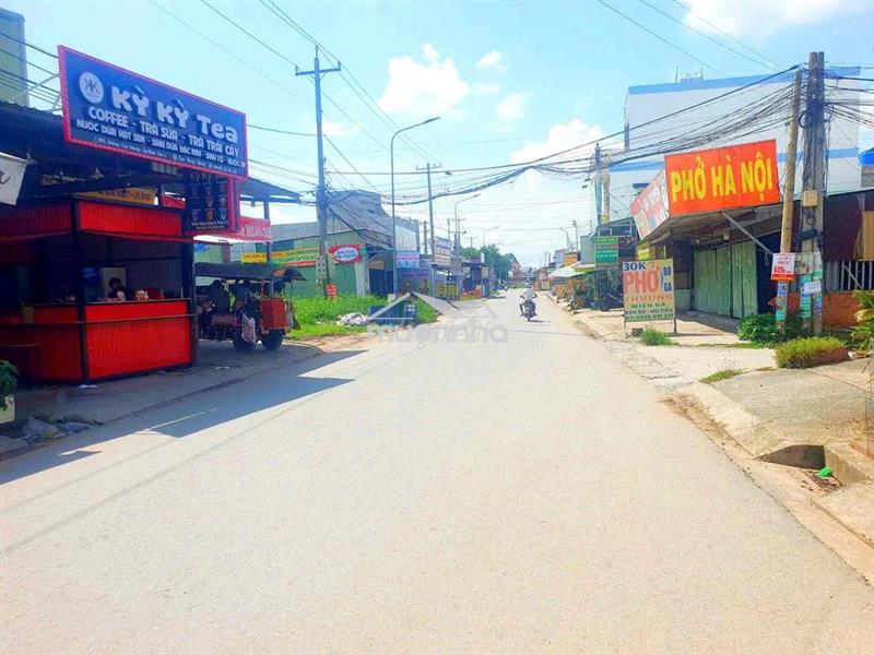 Nhà vườn 500m2 2 pn gần chợ cây dương đức hoà hạ long an (cũ)