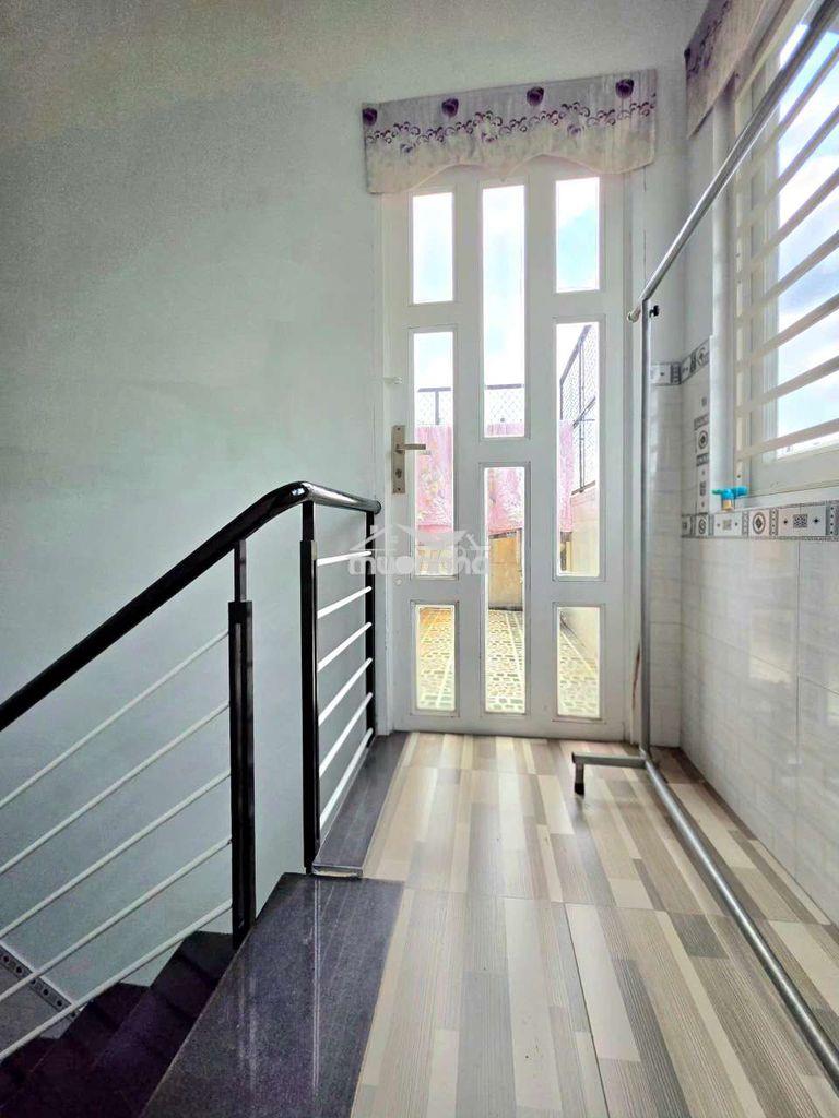 Căn góc 2 mặt tiền hẻm 3m kinh doanh 3 tầng 3 tỷ 860 - 4