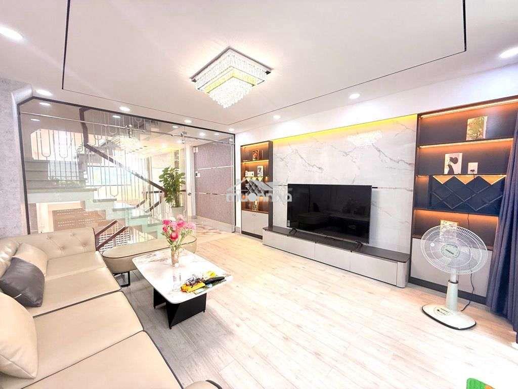 🚗 Nhà tô ngọc vân q12 - 5 tầng có gara - 70m2 -giá tốt- full nội thất - 3