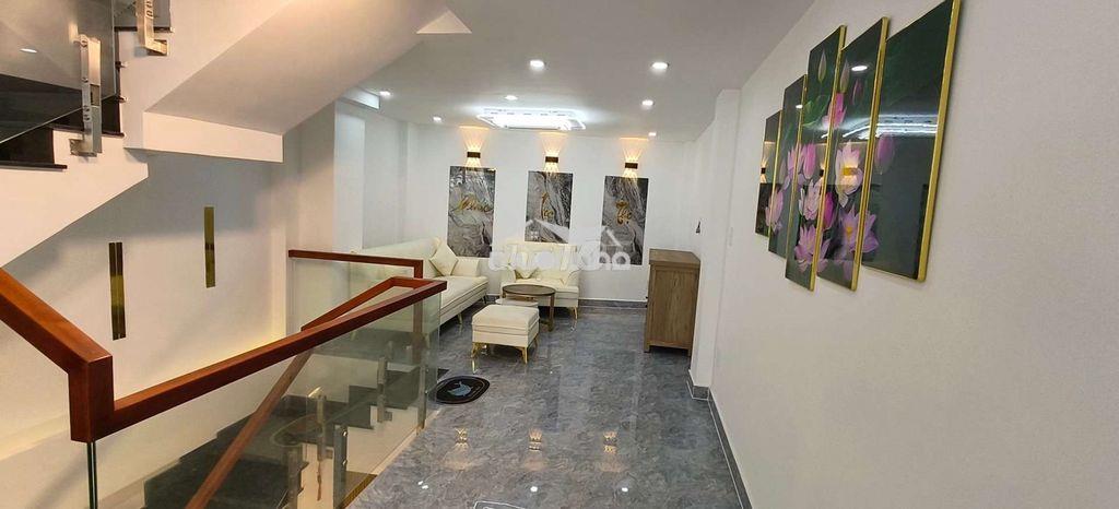 Bán nhà đường lạc long quân, hxh (4x 14m x 4 tầng) giá:nhỉnh 6ty tl - 4