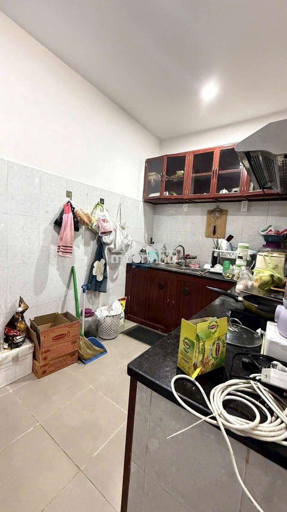 Nhà 4x10m lầu 2pn 2wc. quang trung p10 gò vấp. gần ngã 5 - 4