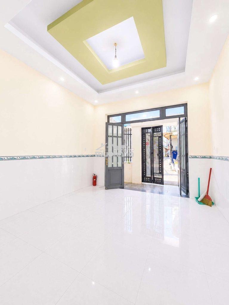 Bán nhà 4x17m - hẻm ôtô - 2 tầng - lê trọng tấn - giá 5.x tỷ - 4