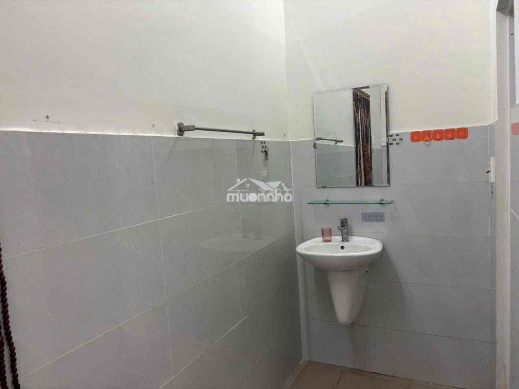 Cần cho thuê nhà nguyên căn nguyễn văn cừ - 3