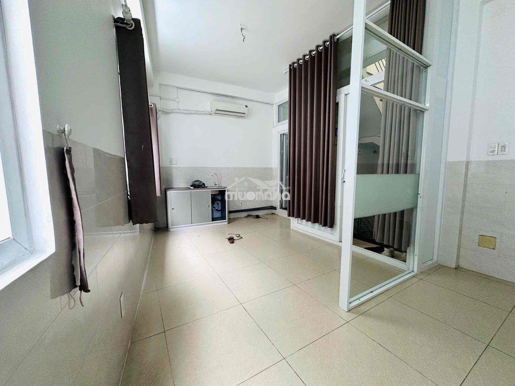 Phòng mới đang setup nội thất | 40m2 | ngay học viện hành chính - 3