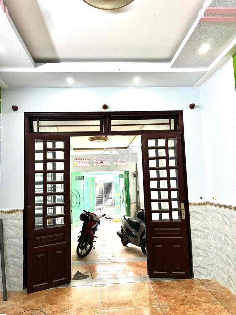 Cho thuê phòng  tại tân chánh hiệp 18 giao với tô kí q12 - 2