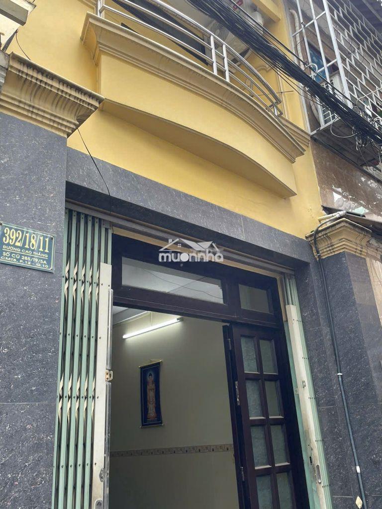 Nhà quận 10