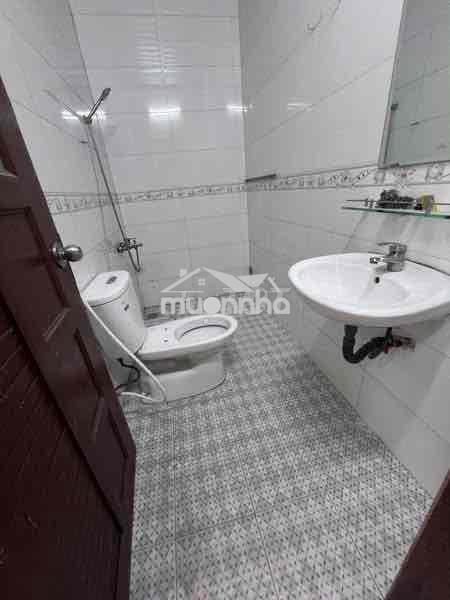 Phòng trọ giá rẻ sát quận 10 -có cửa sổ trời - nhà mới -lý thường kiệt - 4