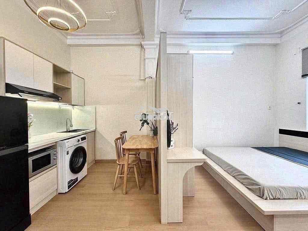 Cho thuê căn hộ tách bếp ban công ở lê văn sỹ quận 3 siêu đẹp giá rẻ - 2