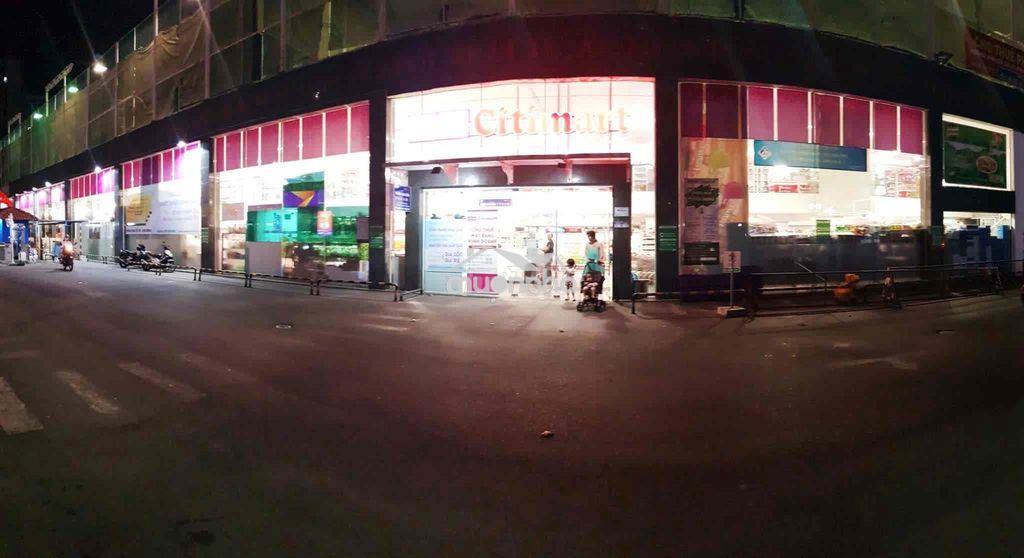 Phòng ban công ngay đại học tôn đức thắng - giờ giấc tự do - 3