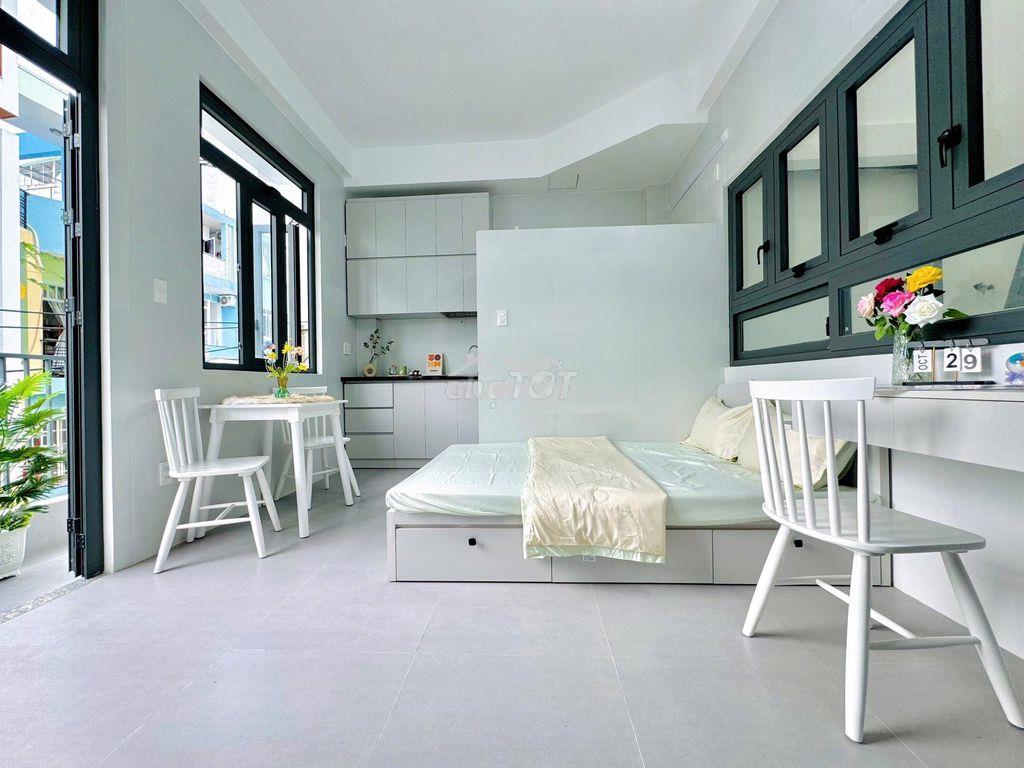 Khai trương nhà xây mới 100%, studio ban công hòa bình ngay đầm sen - 2