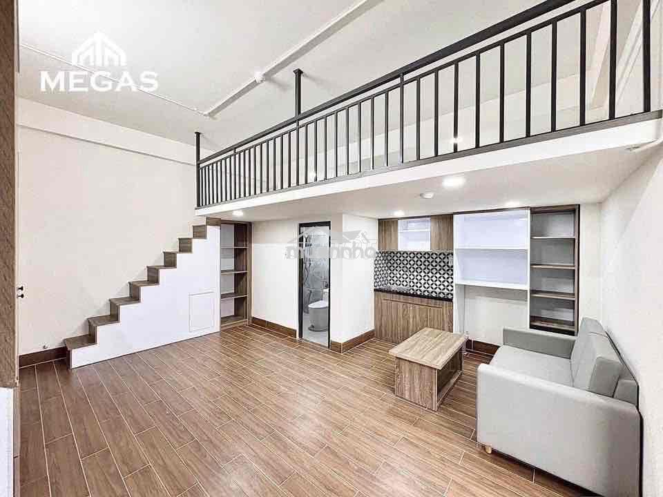 Phòng lớn gác cao full nội thất ngã tư thủ đức - 2