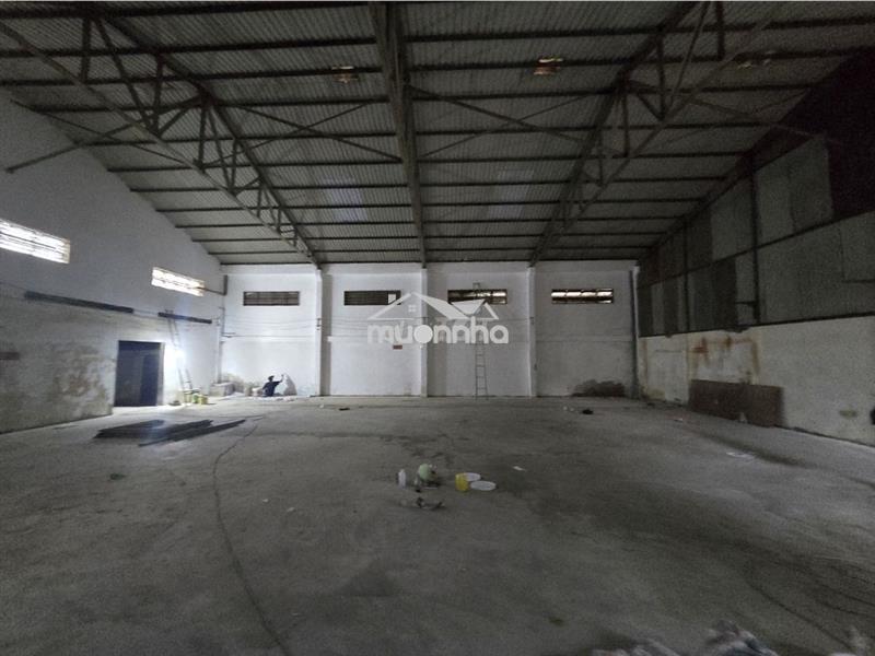 Cho thuê kho,xưởng 340m² giá 30tr/t, đ lê trọng tấn