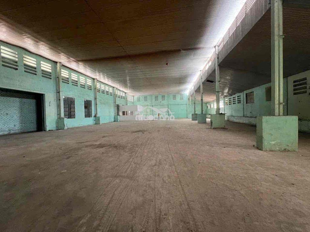 Cho thuê kho tân phú 1000 m2 - 2