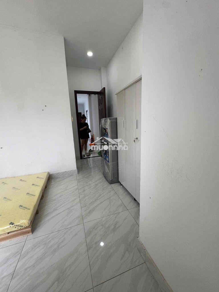 🔥Cho thuê studio cửa sổ trời full nội thất ngay trường sa quận 3 - 4