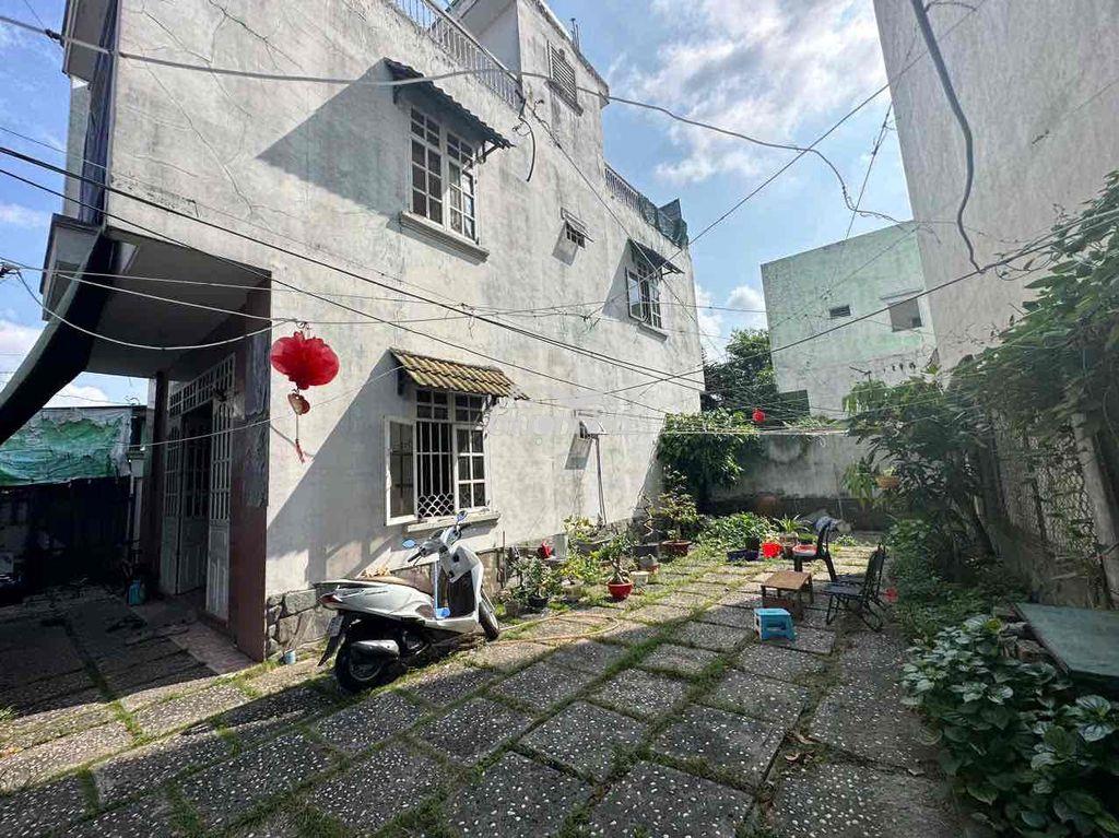 Chính chủ cần bán nhà cách đường nguyễn ảnh thủ 100m diện tích 160m2 - 4