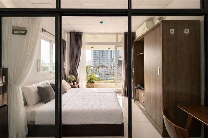 🏡Gần cầu ông lãnh bến vân đồn q4📍căn hộ 1 phòng ngủ 40m2 bancong