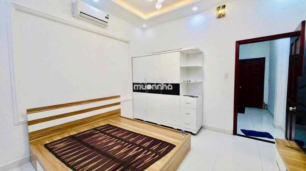 Phòng trống gần ngã 4 ga, đh ntt - 2