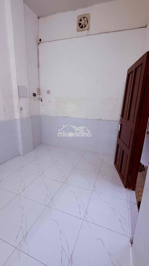 Cho thuê phòng trọ mới xây p8 q8 - 2