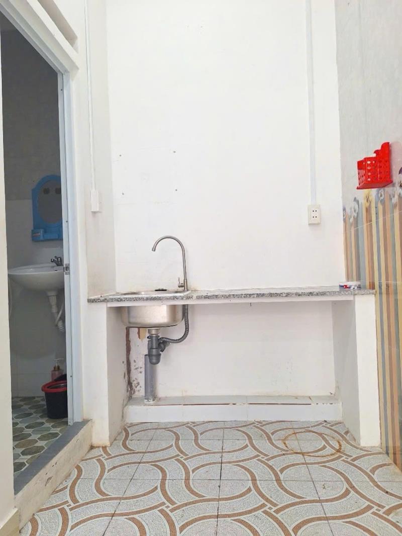 🌟 Bán nhà gần cv phần mềm quang trung, quận 12 – 100m² – hẻm xe hơi – 6 phòng – chỉ 6tỷ2 - 4
