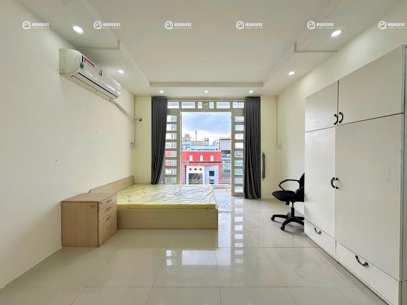 Ngay đầu đường bàu cát quận tân bình  - 4