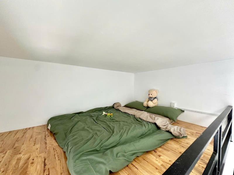 Cho thuê phòng có gác ngay cổng dh văn lang - full nội thất - cửa sổ lớn - 2