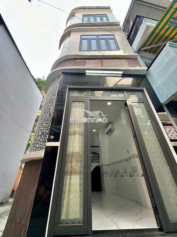 Khá hiếm - lý thái tổ quận 10 - 4 tầng nhà mới, 4 phòng, sân thượng.