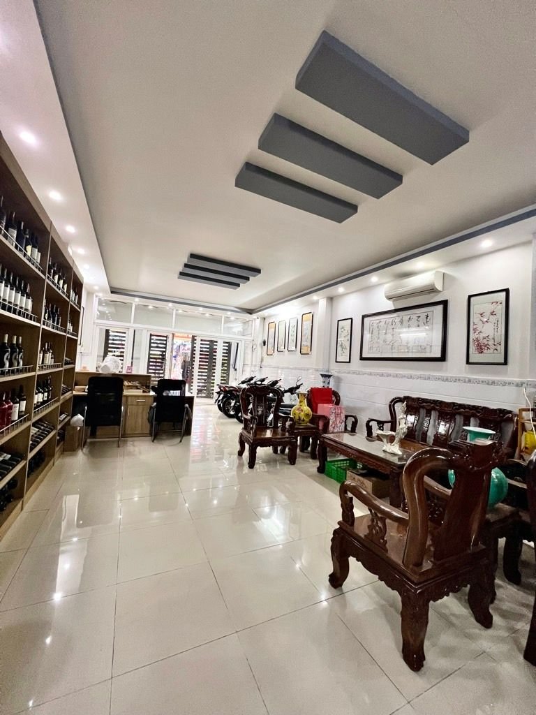Mặt tiền kinh doanh - hoàng ngọc phách - tân phú -dt: 5.8*22m - 5 tầng – 23 tỷ 5