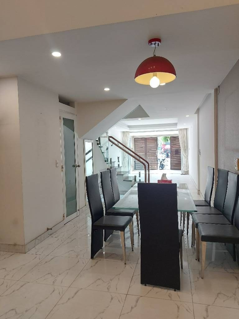 Mặt tiền nguyễn sơn - phú thọ hòa - tân phú -dt: 4.2*19m – 5 tầng – 21 tỷ  - 2