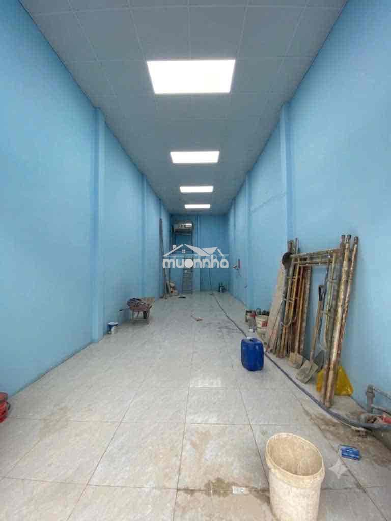 Hẻm 8m sat luỹ bán bích 4x14m suốt 8.5tr