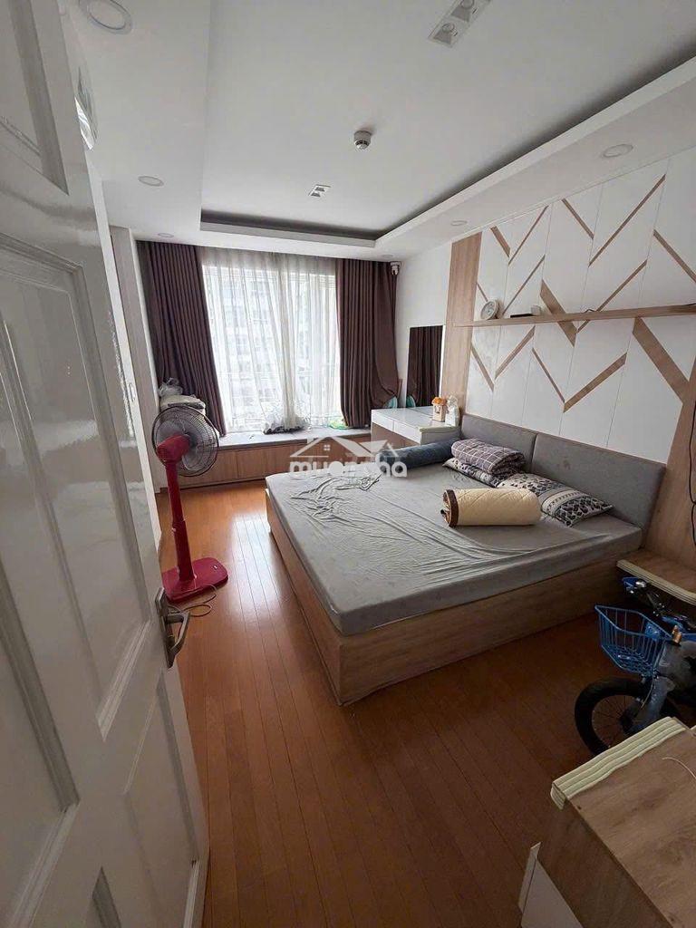 C/c ruby garden 2pn, full nội thất, 93m2, có ban công, giá 9.5tr/th - 2