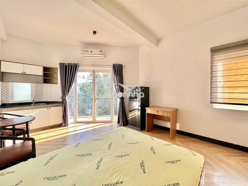 Studio ban công 30m² – full nt, gần đh văn lang, cv đặng thùy trâm